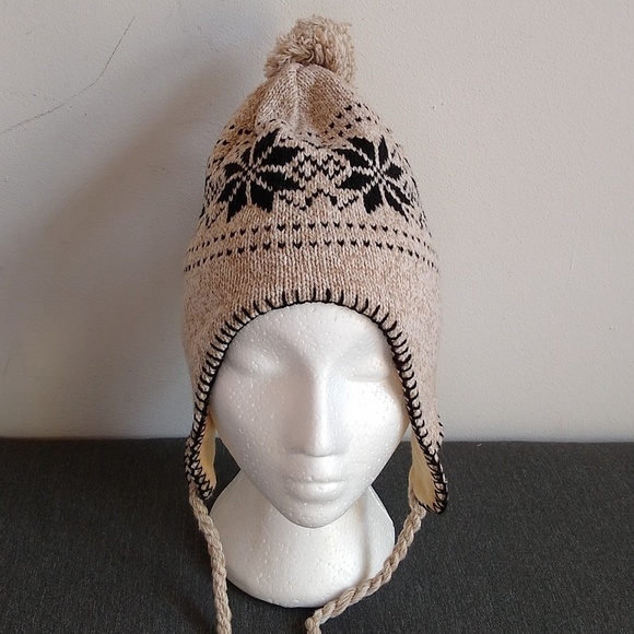 Fair Isle Beanie Ear Flap Pom-Pom Tan & Black Flowers Soft Lining OS - Picture 1 of 8